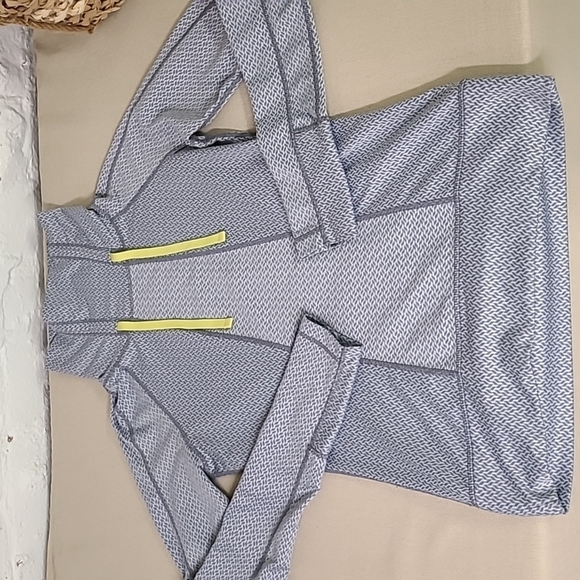 AVALANCHE High Neck Top Size XS - Picture 1 of 7